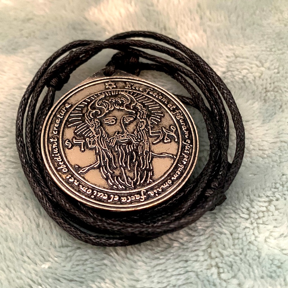 Men’s necklace